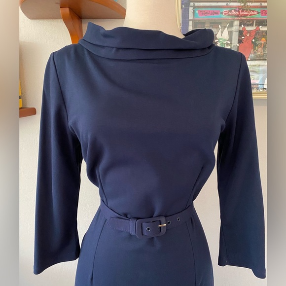 π JOANIE WIGGLE PINUP RETRO MADMEN LAURA BYRNES PUG PINUP COUTURE DRESS - Picture 8 of 12